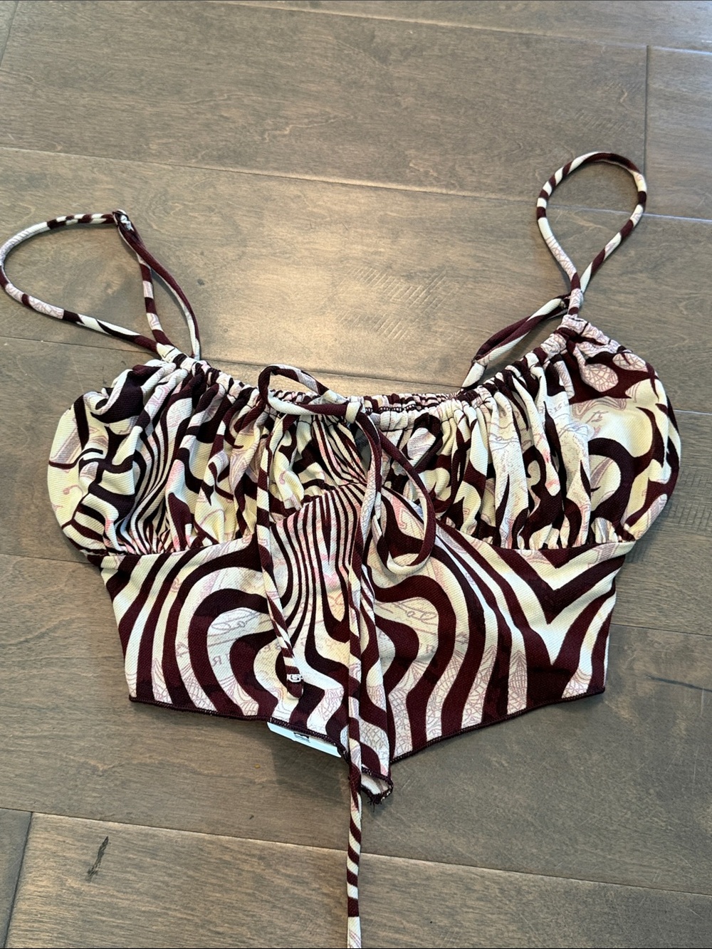 NWT Urban Outfitters Maroon & Cream Printed Cropped Crop Top